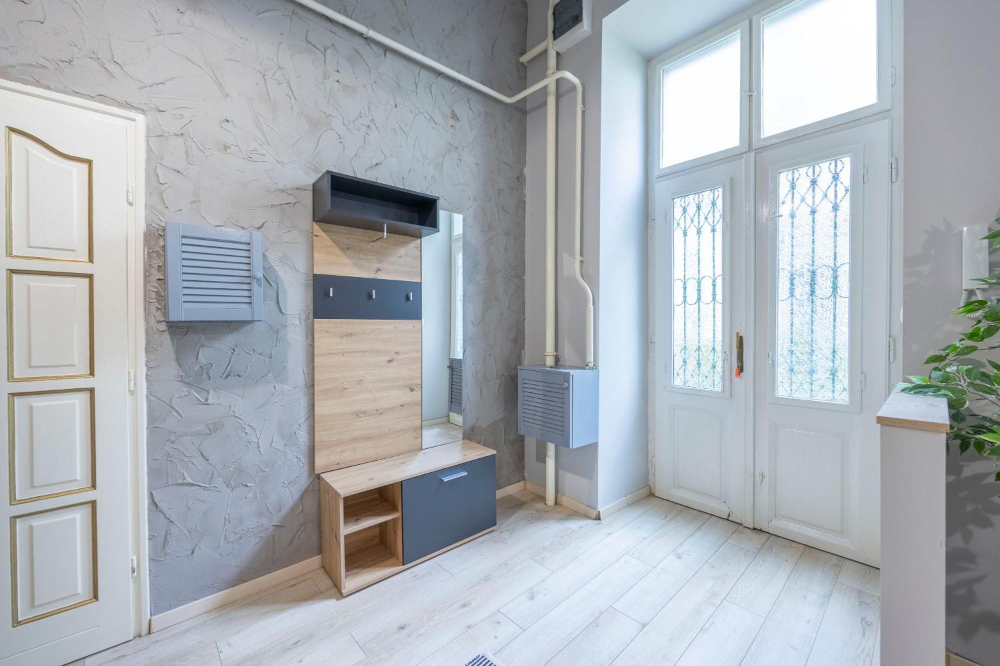 Ferienwohnung Hidden Gem With Terrace On The Andrassy Fashion Road Budapest Exterior foto