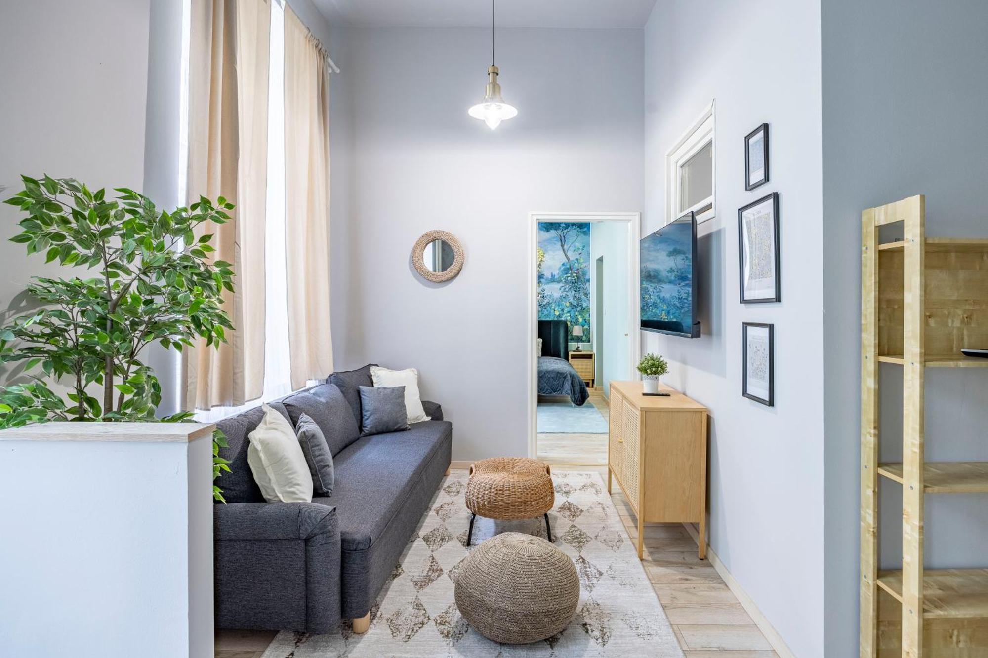 Ferienwohnung Hidden Gem With Terrace On The Andrassy Fashion Road Budapest Exterior foto